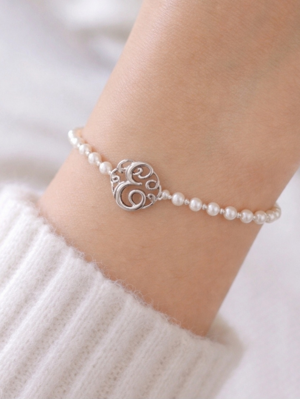 Bansri Pearl Silver Initial E Bracelet New